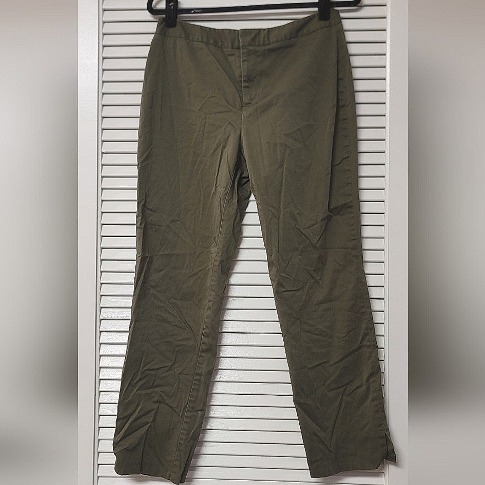 Coldwater - Olive Green Natural Fit Pants
